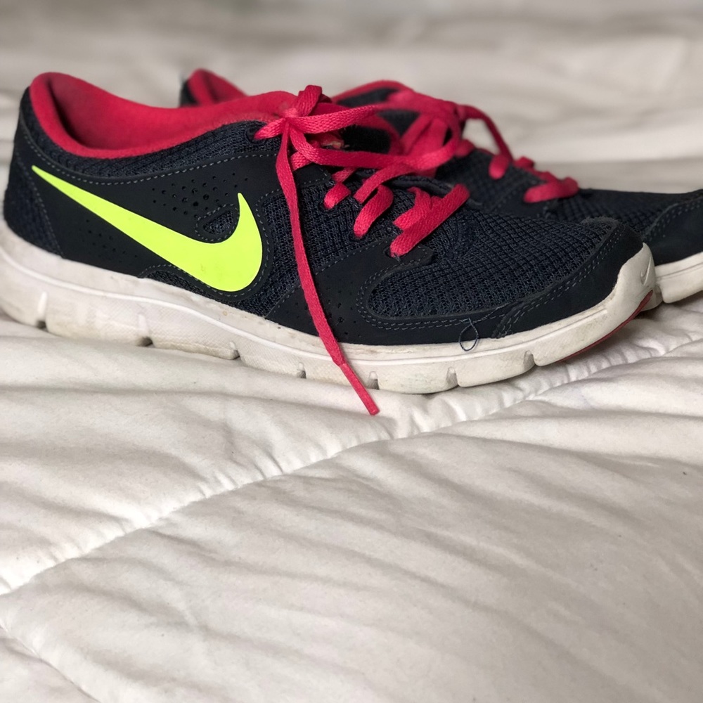 Nike shoes